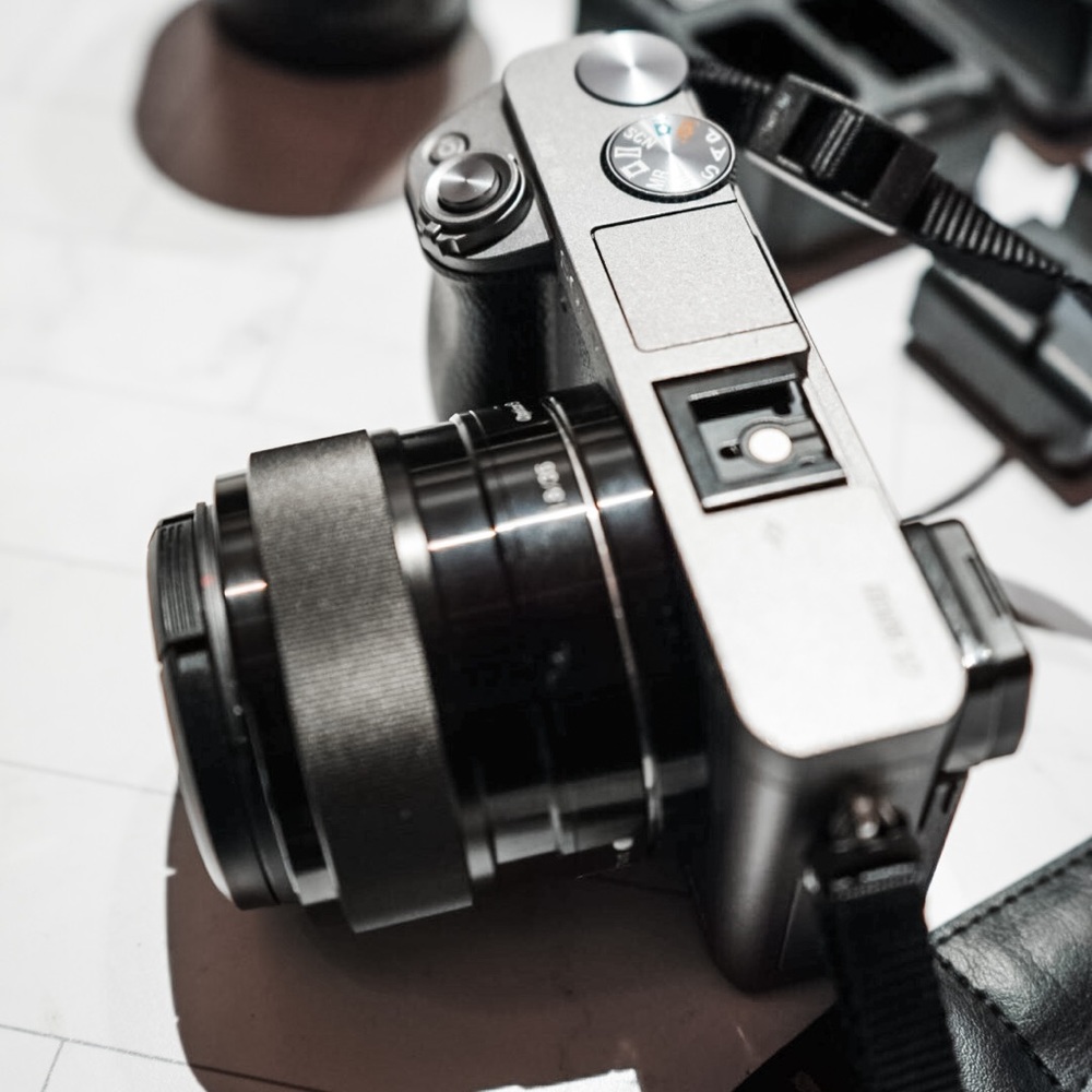 Sony A6000 Mirrorless APS-C Camera